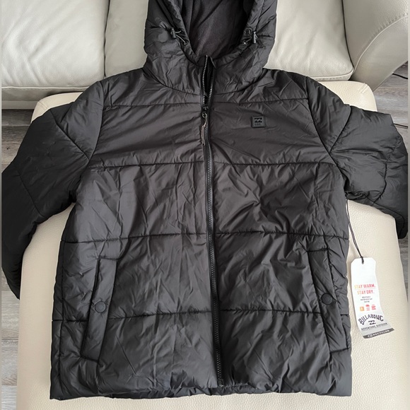 NWT - Billabong Women’s Transport Puffer Jacket - Size L - Picture 6 of 13